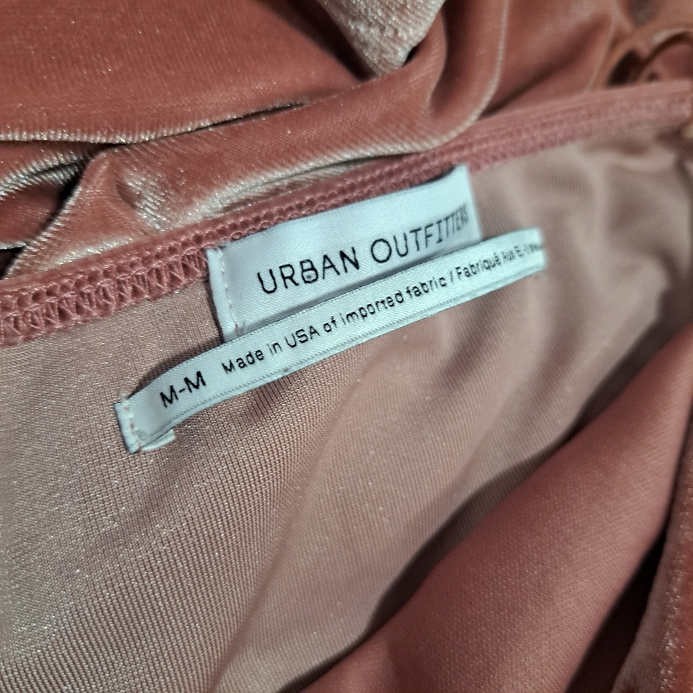 Urban Outfitters Womens Medium Pink Velour Stretch‎ Mini Dress - Picture 2 of 6